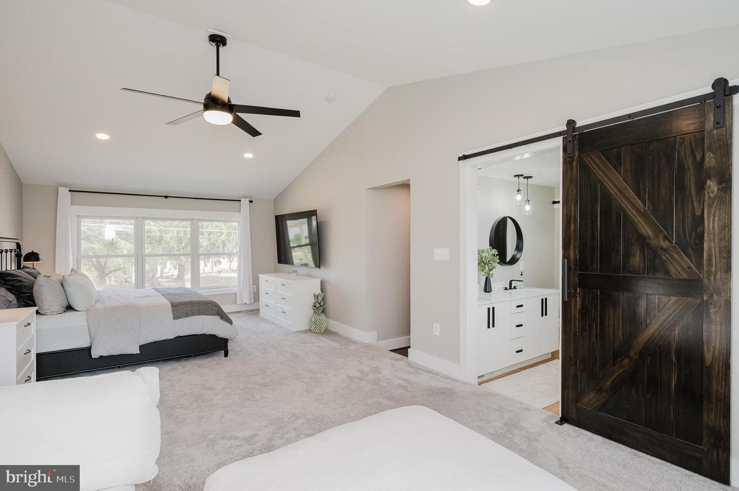 1009 Bernadette Drive photo 29