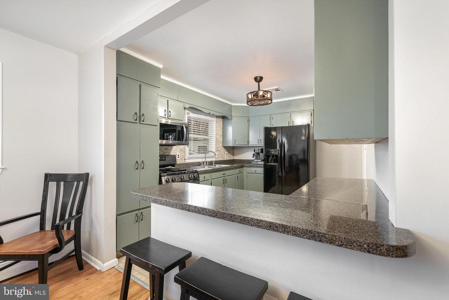1510 Southview Road photo 13