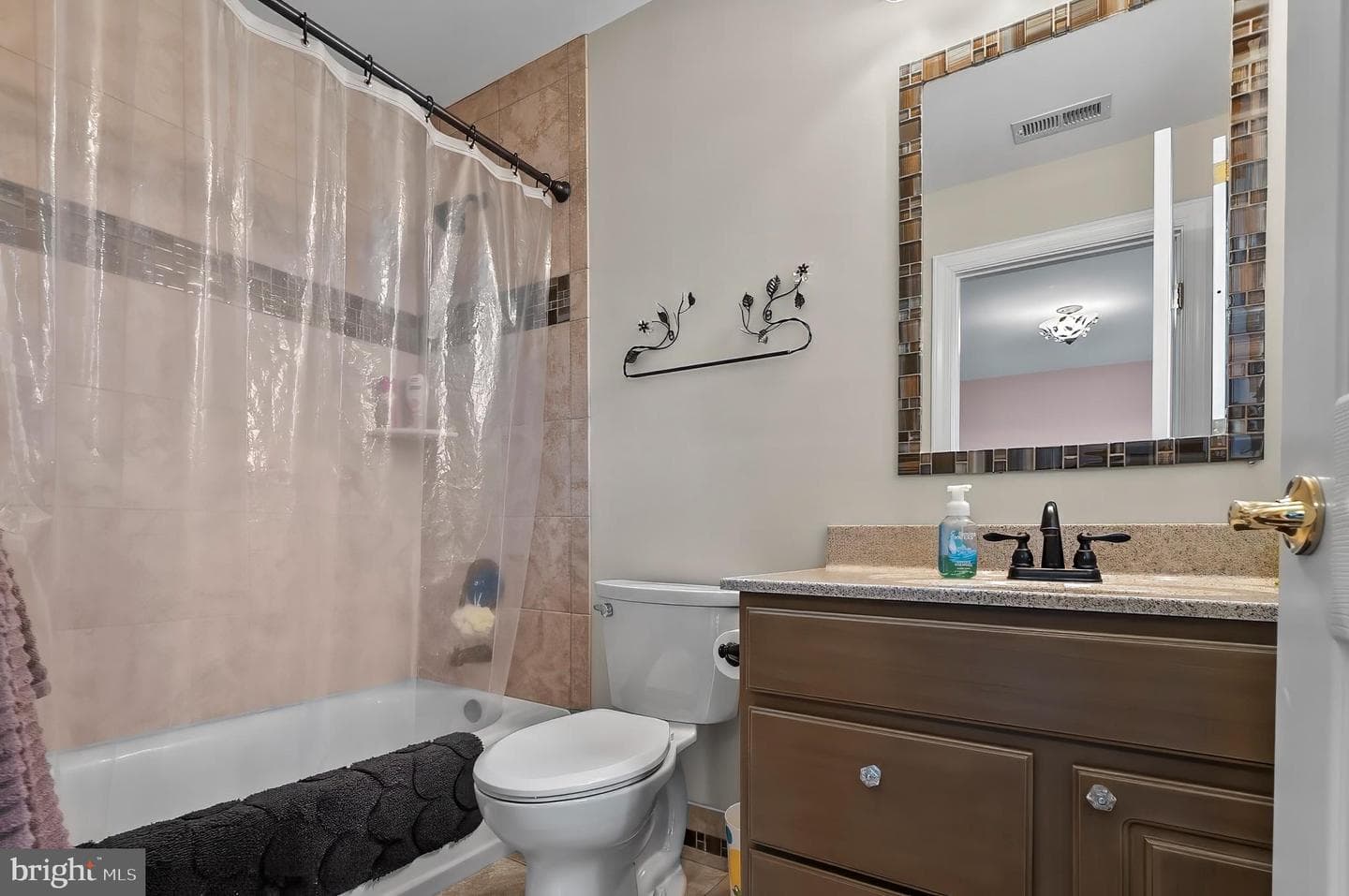 1310 Springvale Drive photo 38