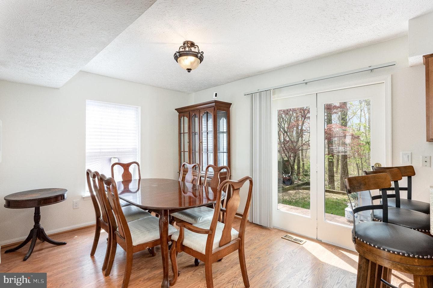 1216 Talbott Square photo 9