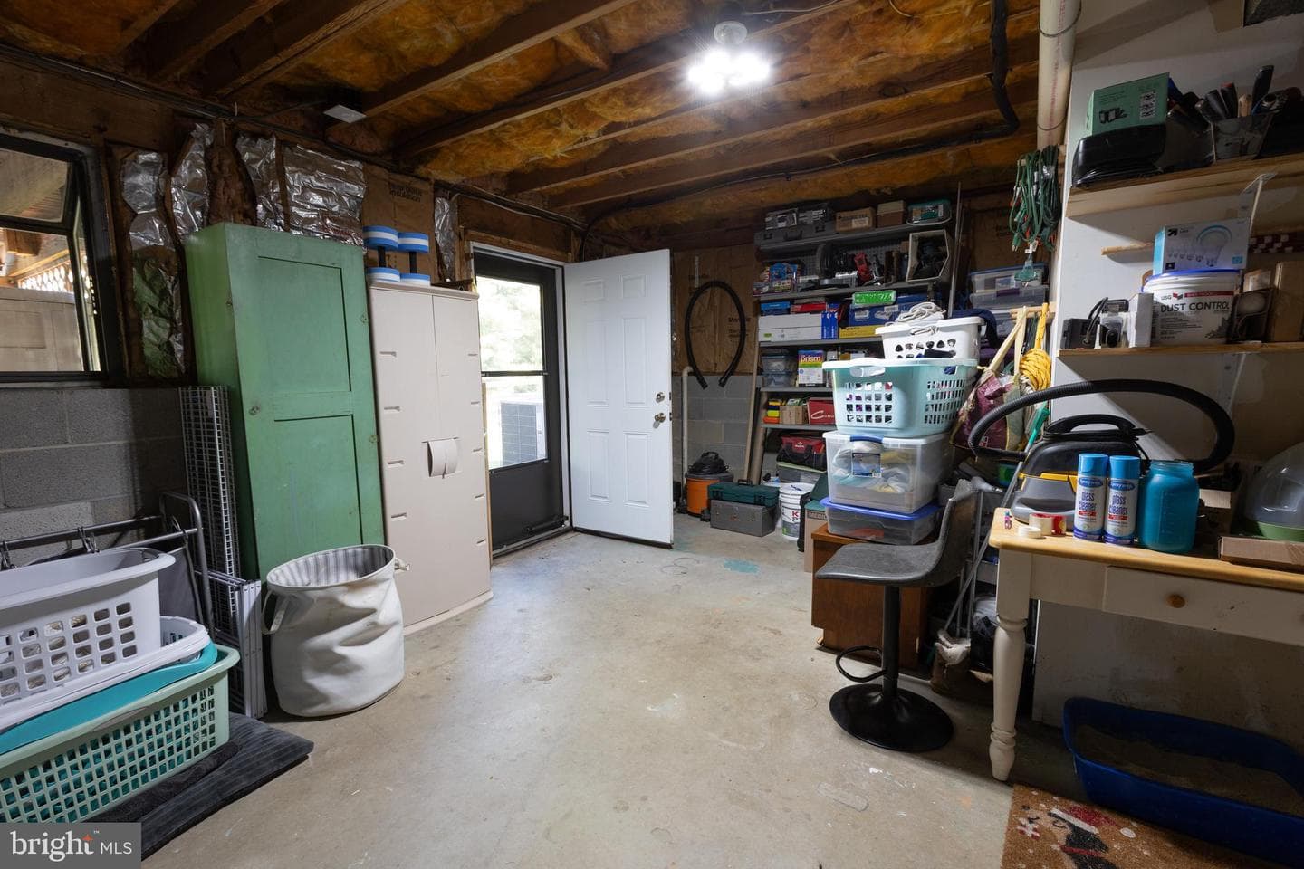 718 High Plain Drive photo 32