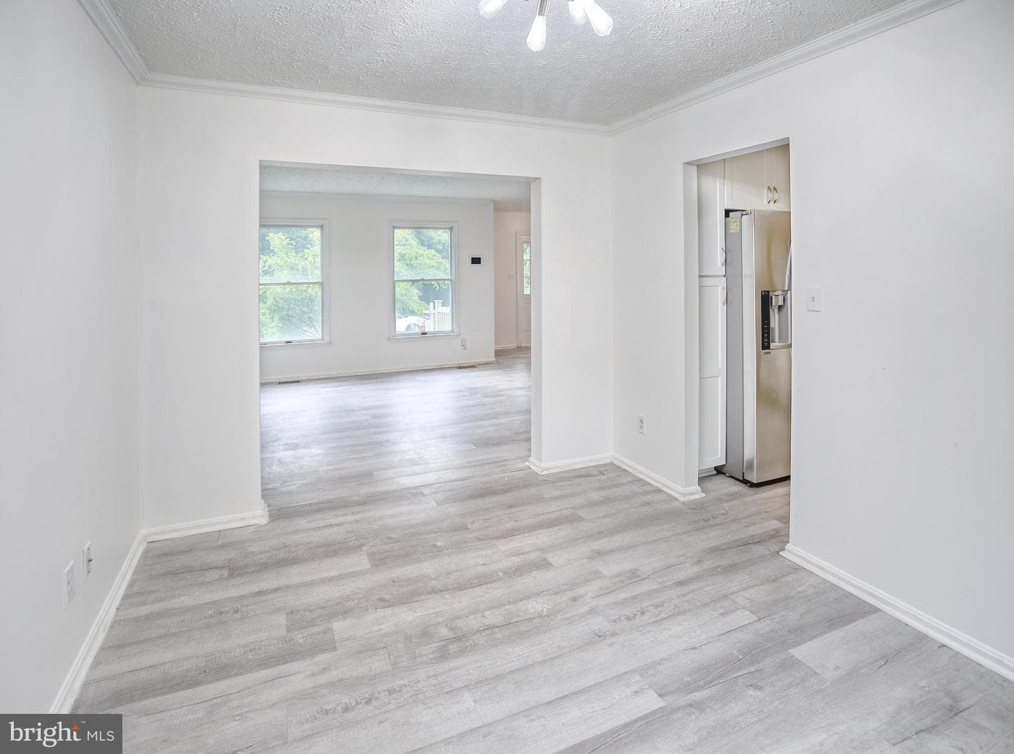 210 Mallard Court photo 5
