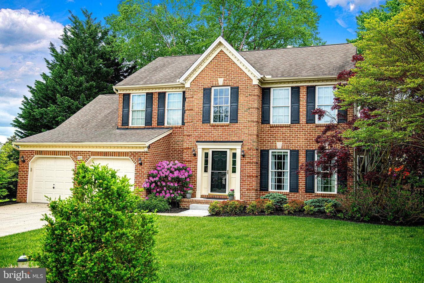311 Cherry Tree Court photo 2
