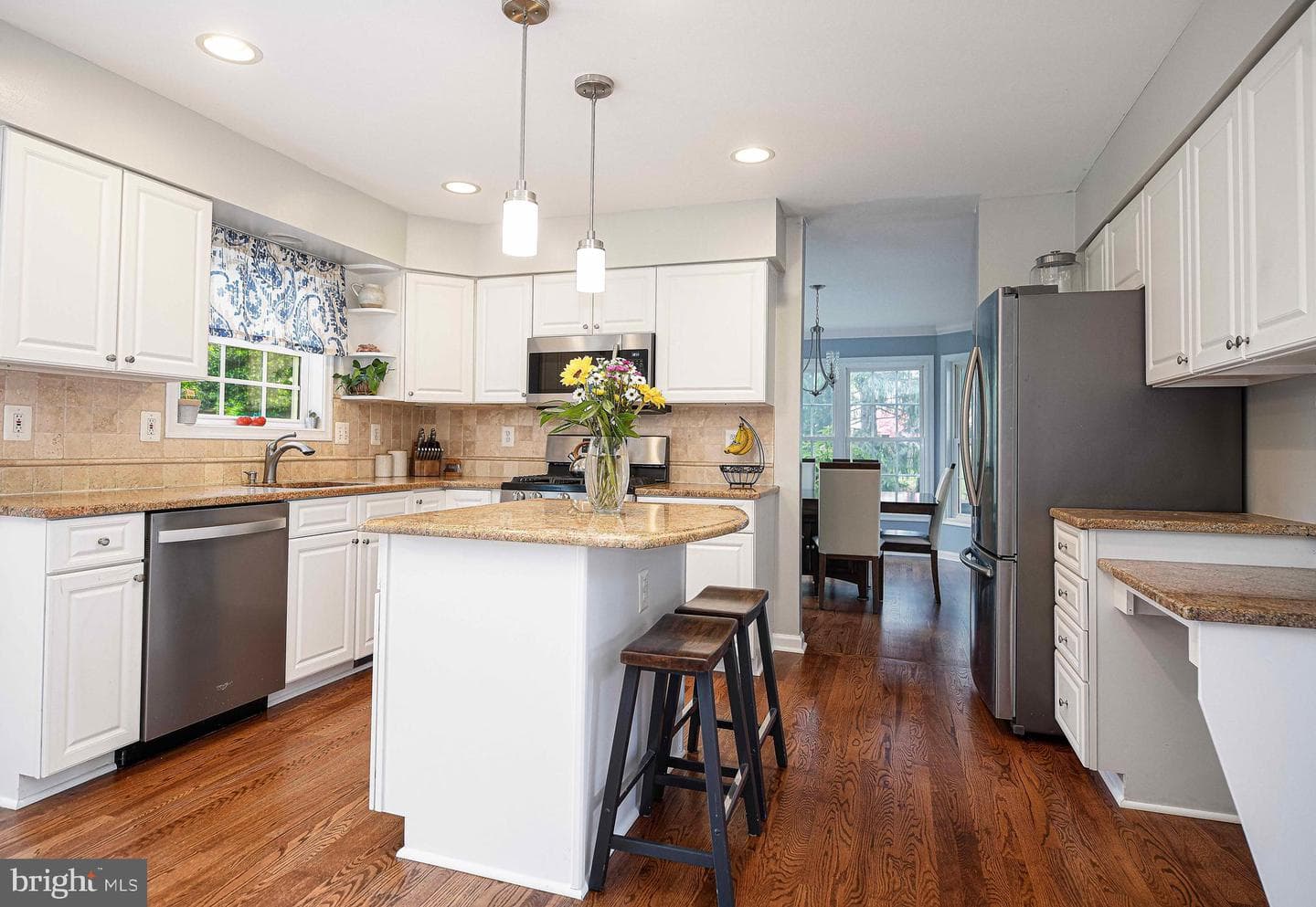 311 Cherry Tree Court photo 7