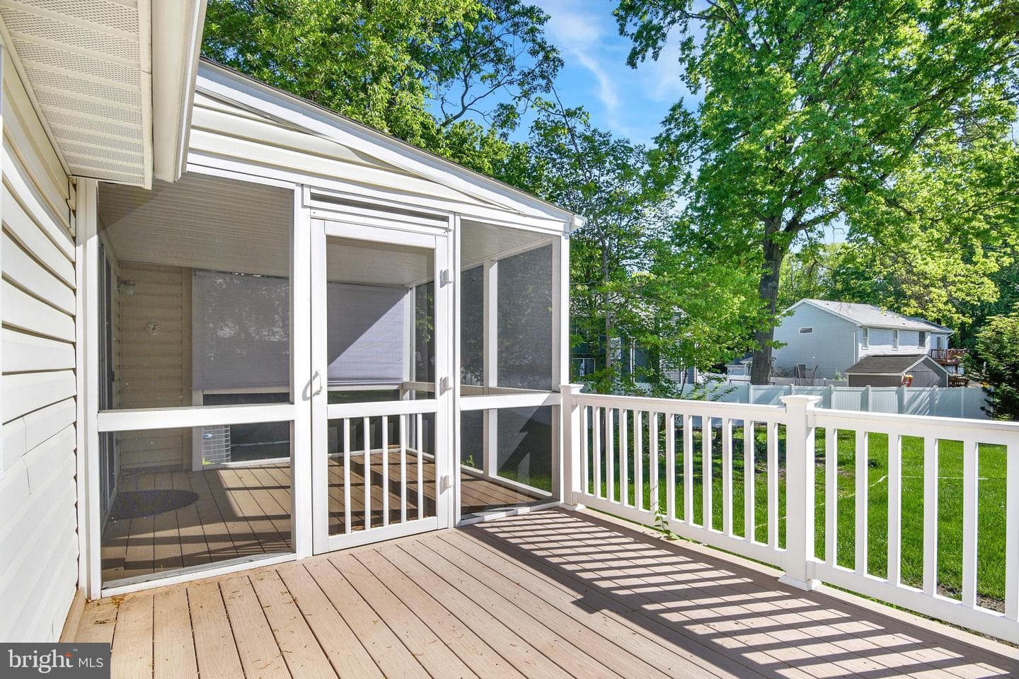 1359 Crofton Drive photo 27
