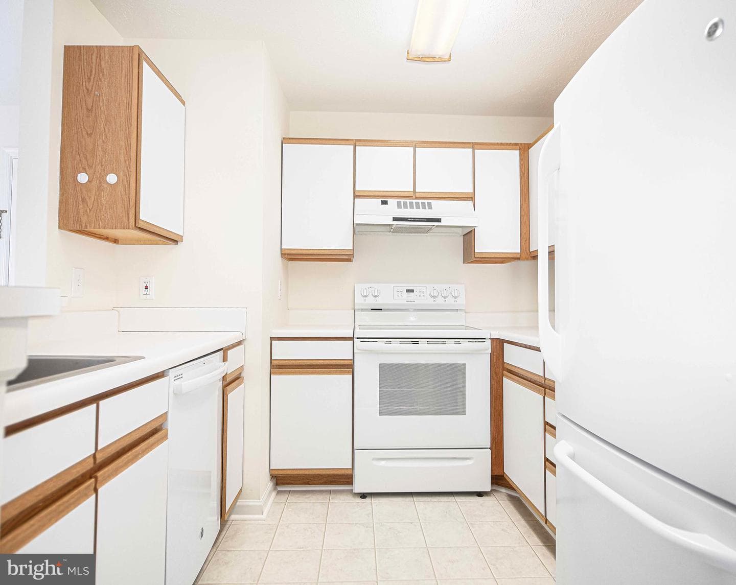 1208 Mist Wood Court #204 photo 16