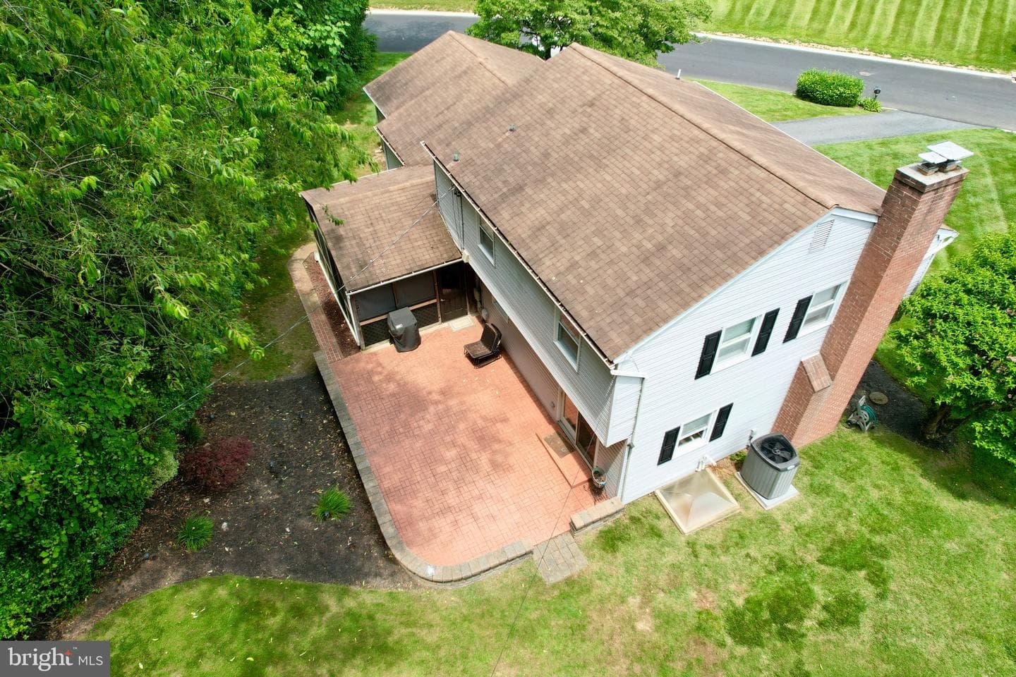 21 Colonial Road photo 41