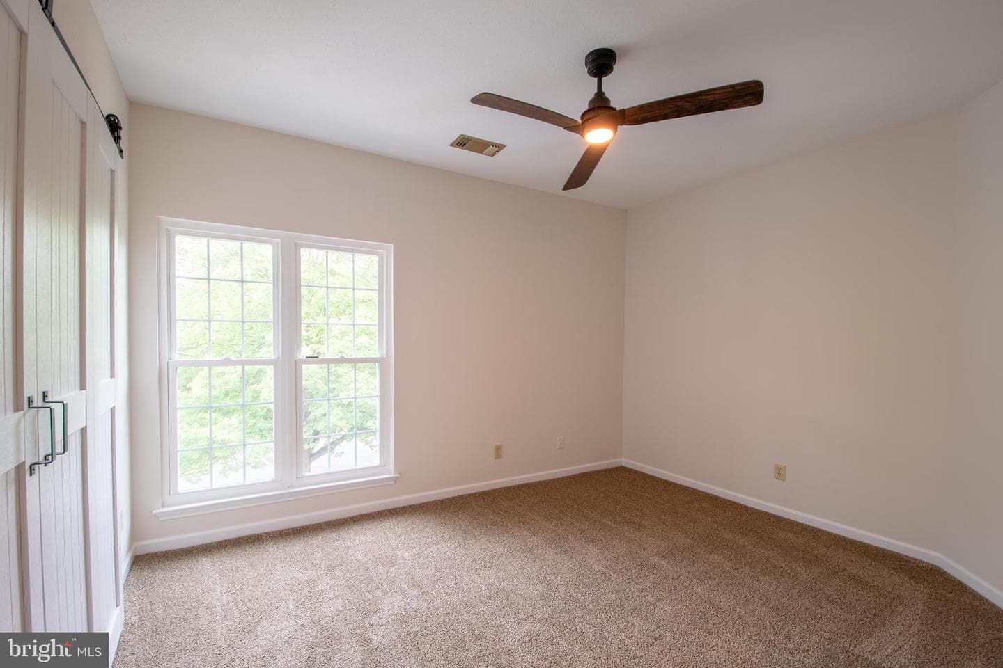 600 Squire Lane #600-3c photo 16