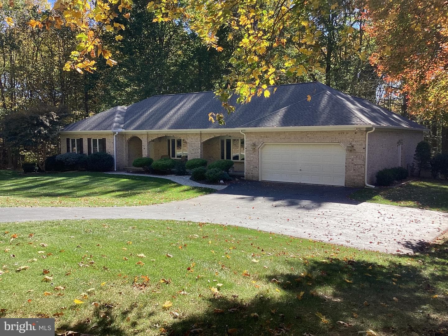 614 Cedarday Drive photo 2