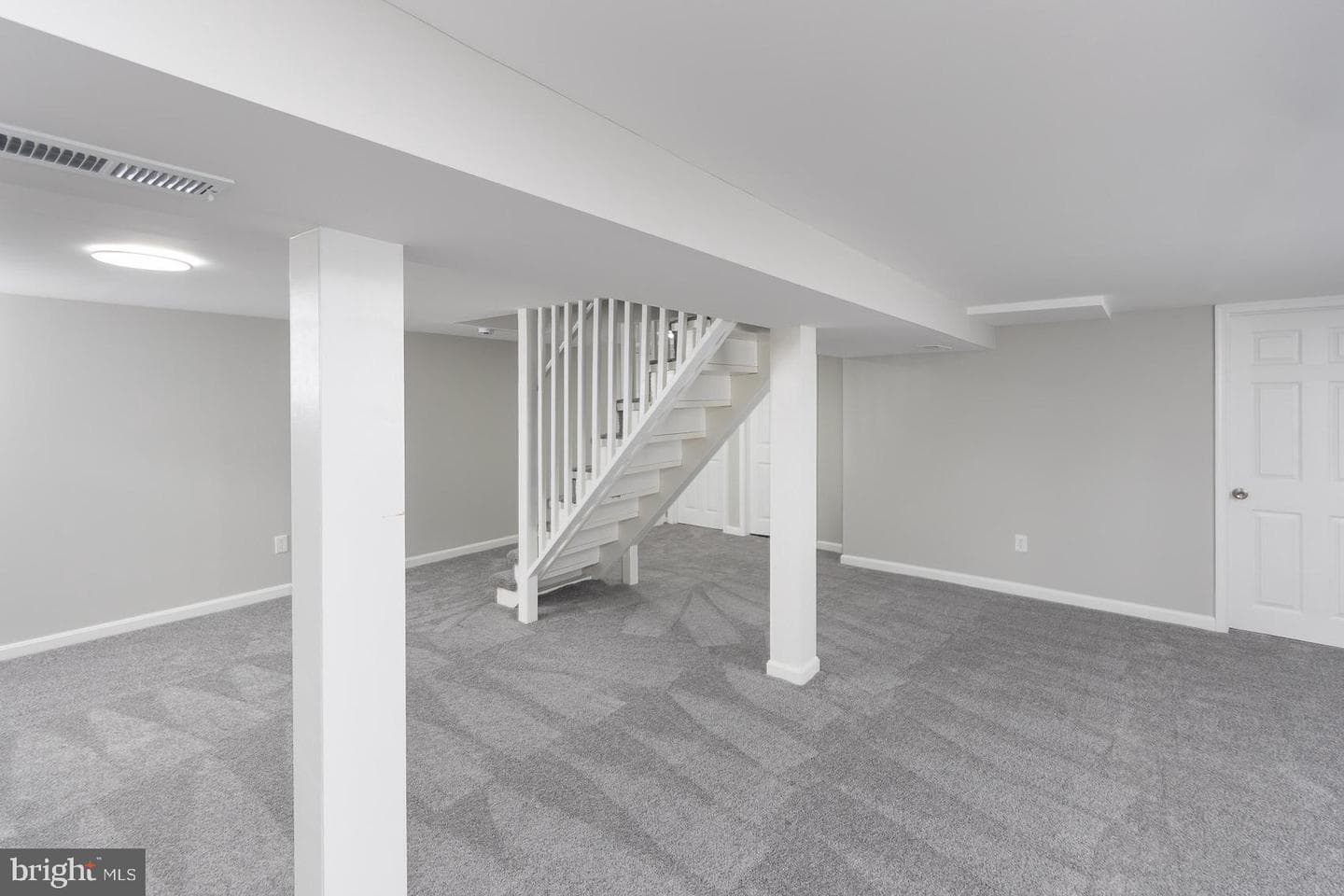 461 Doris Circle photo 33