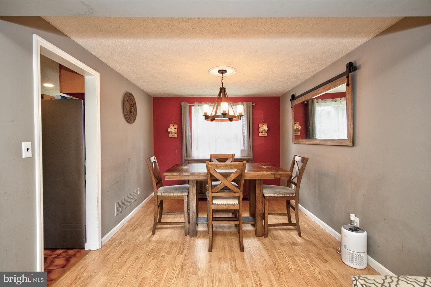 1651 Kreitler Valley Road photo 3