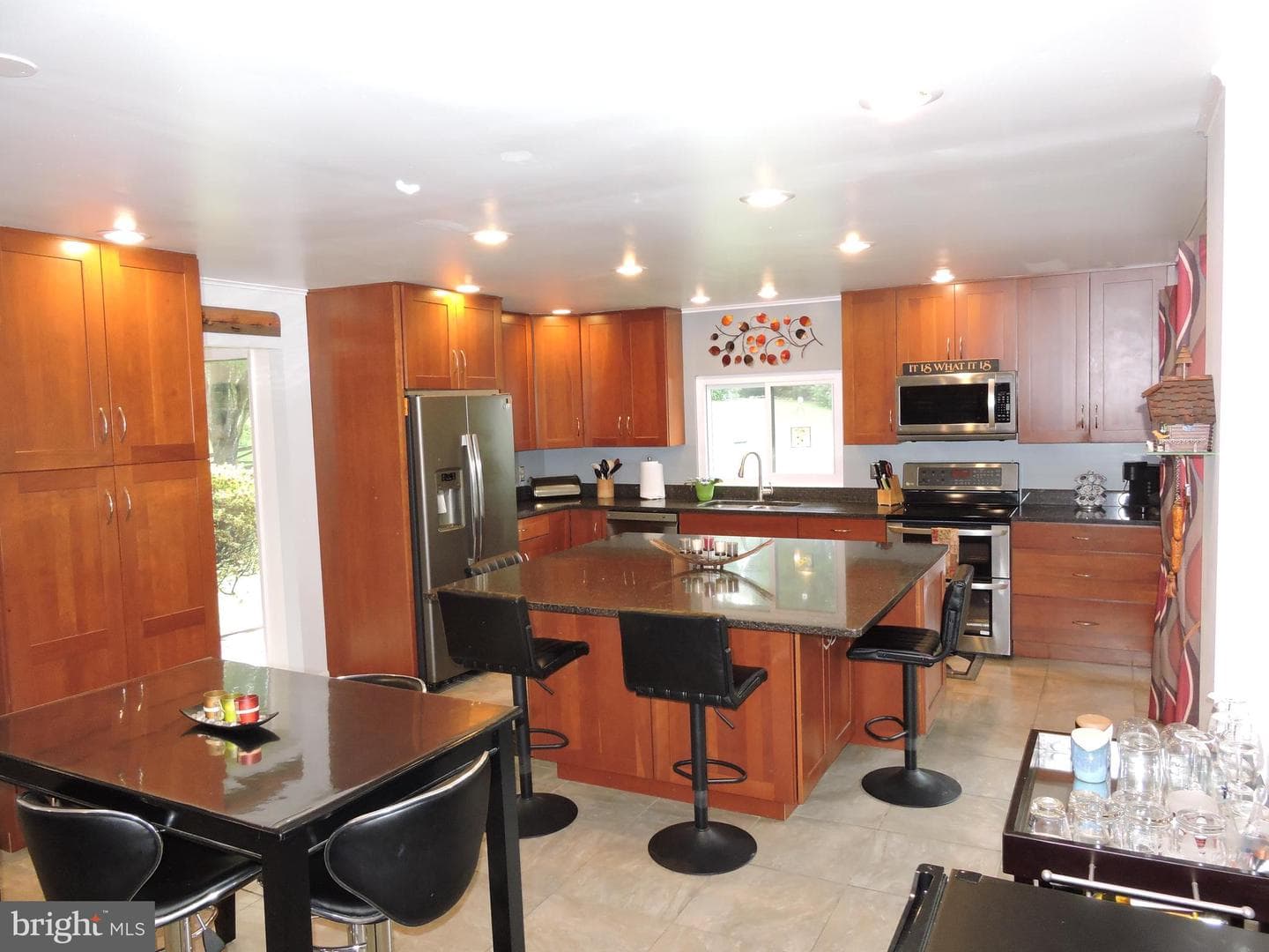2756 Greene Lane photo 4