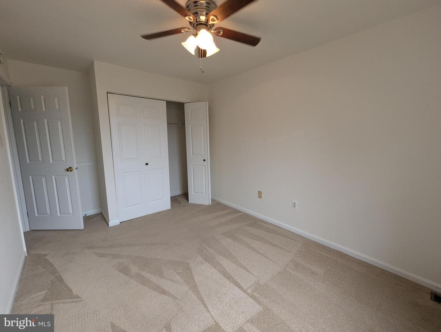 332 Hill Court photo 31