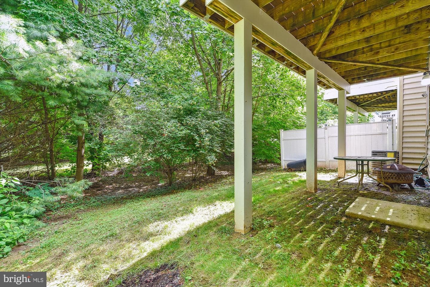 1614 Livingston Drive photo 4