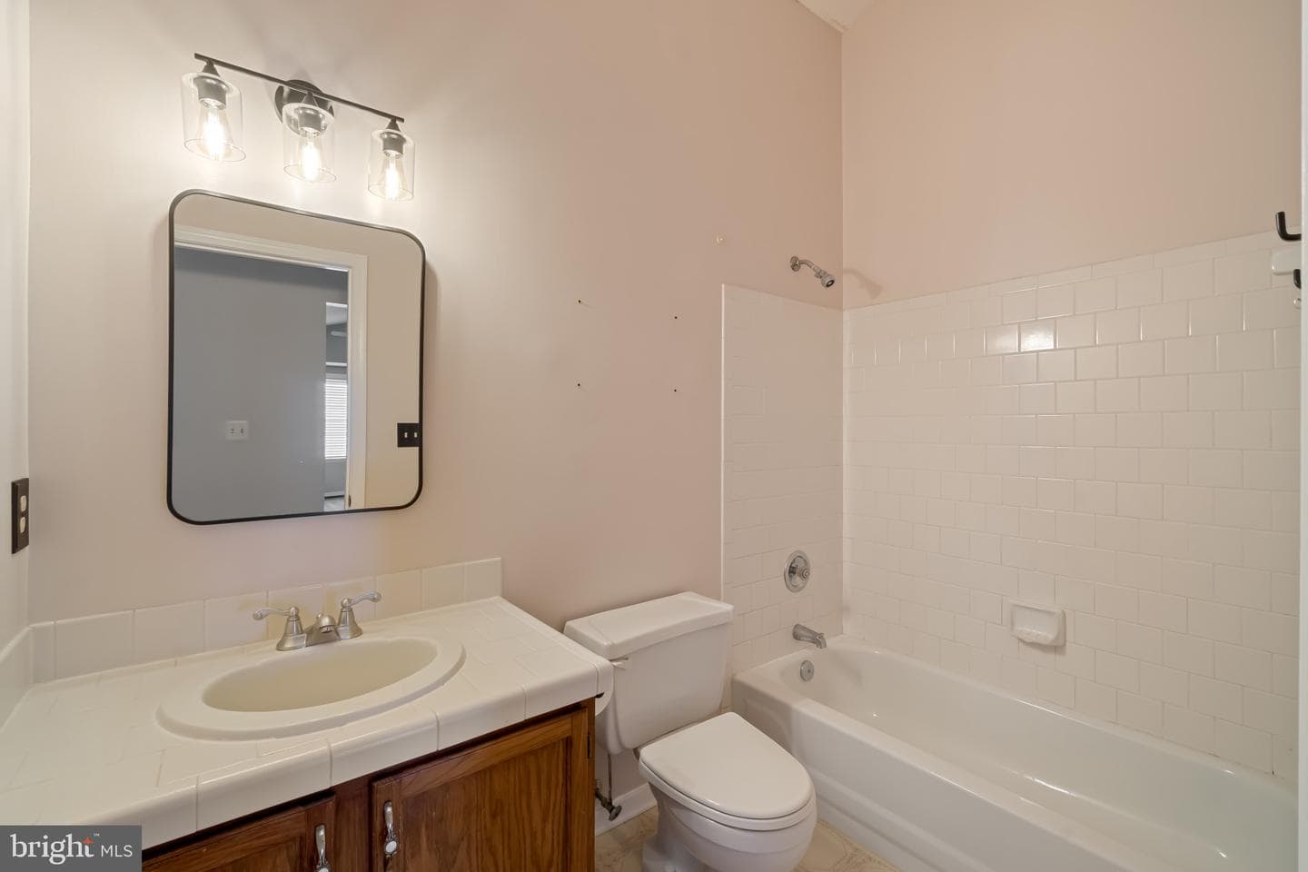 422 Dellcrest Drive photo 19