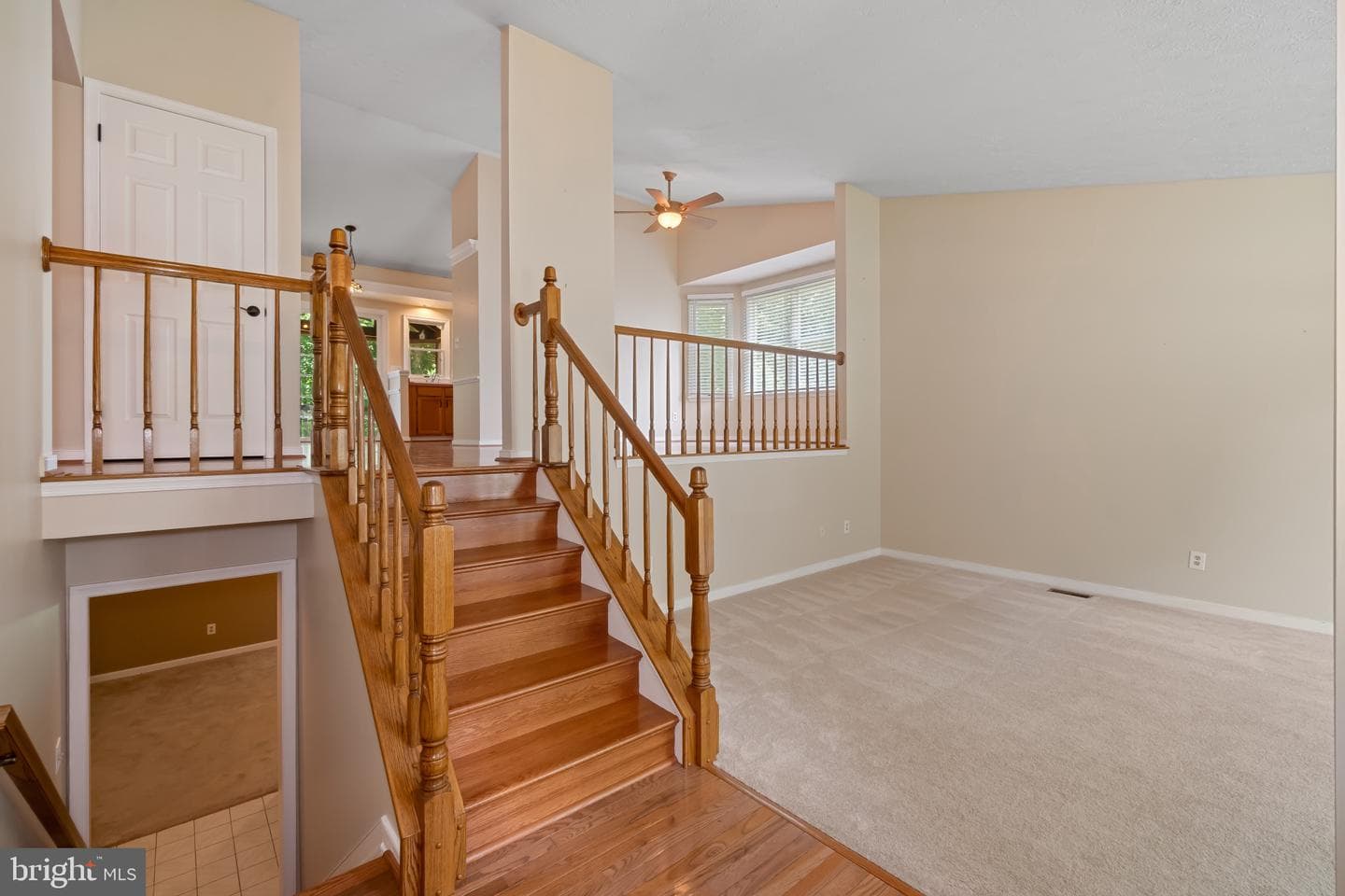 422 Dellcrest Drive photo 2