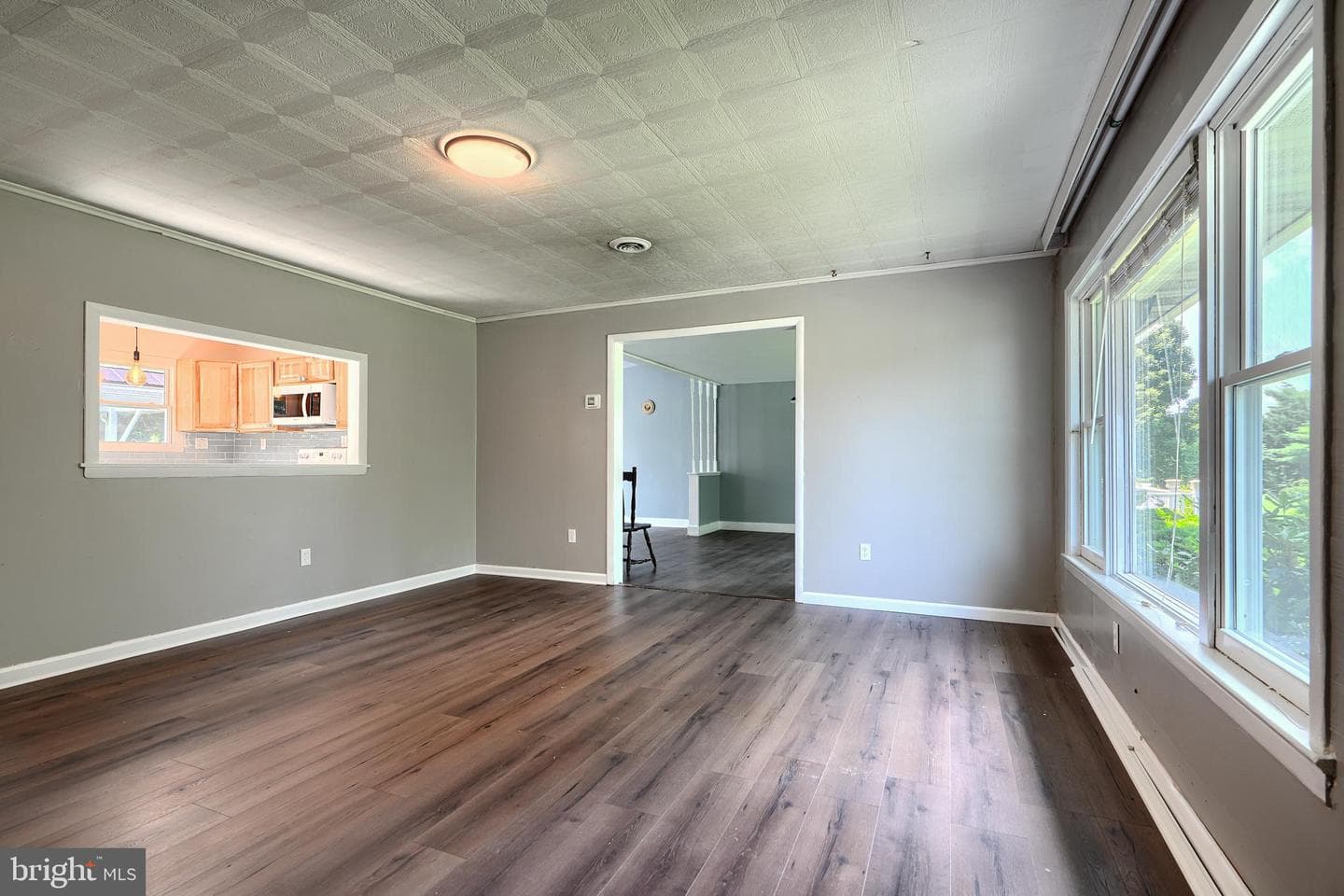 1701 Scott Road photo 11