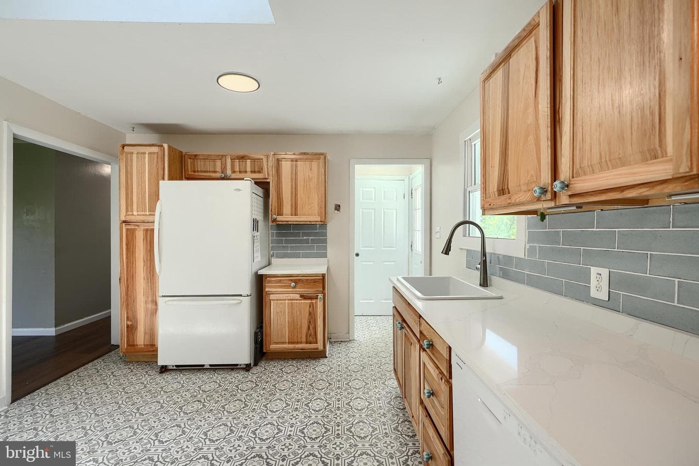 1701 Scott Road photo 27