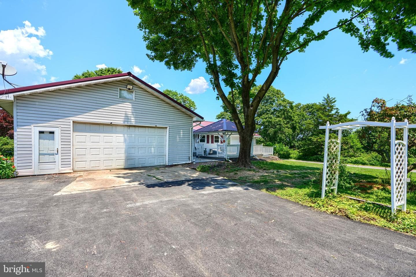 1701 Scott Road photo 75