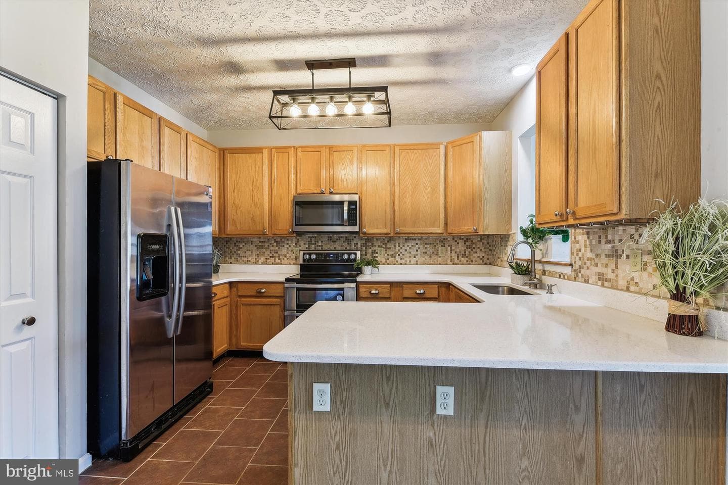 582 Doefield Court photo 8
