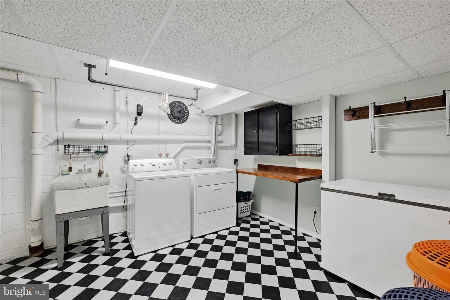 711 Idlewild Road photo 30