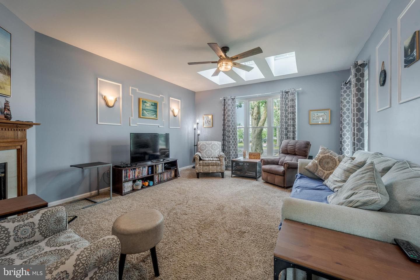 428 Kentmore Terrace photo 4