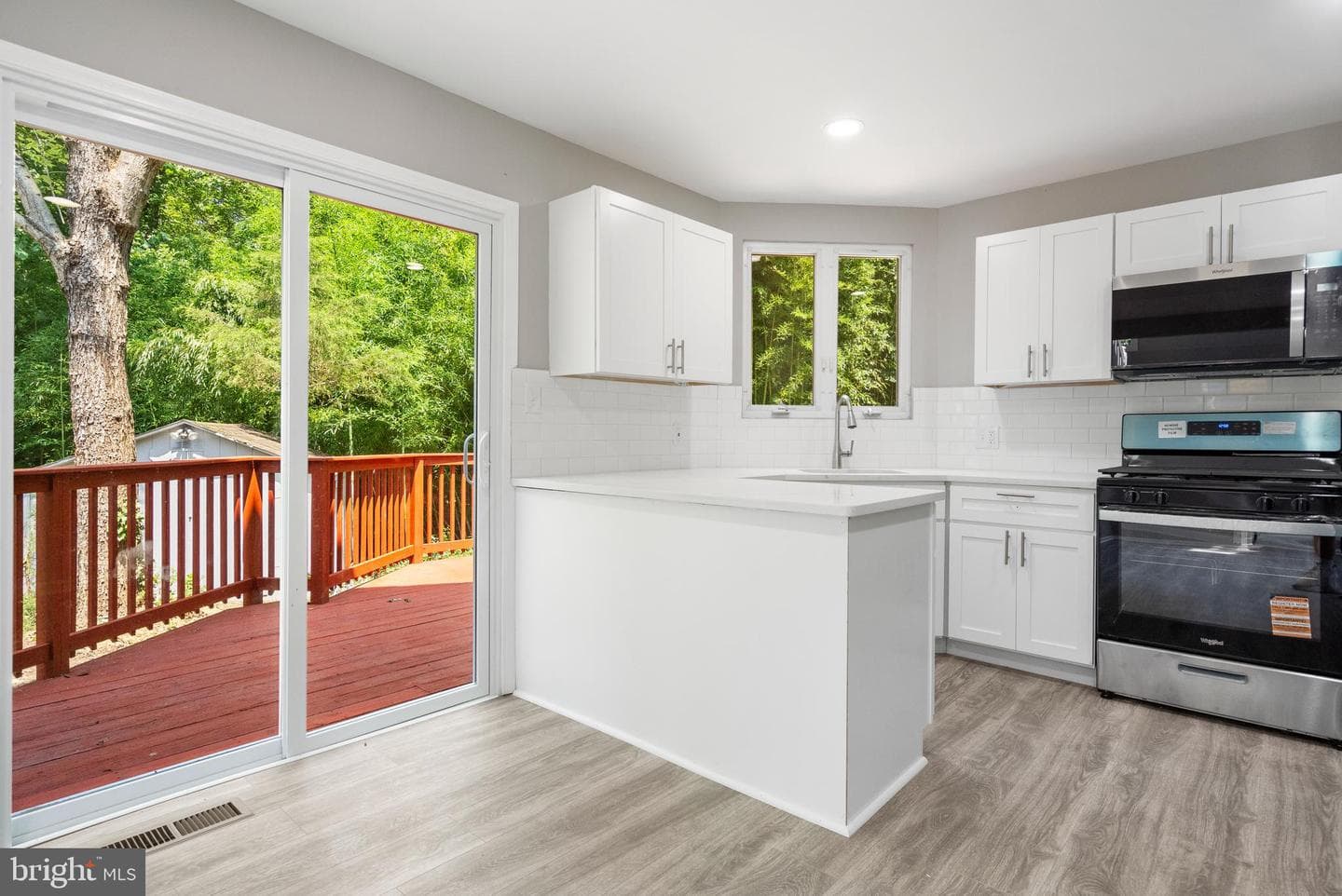 1413 Peverly Road photo 5