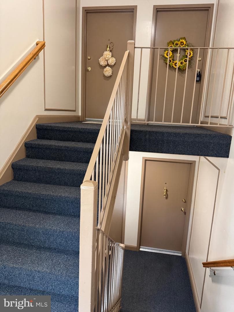 108 Seevue Court #f photo 4
