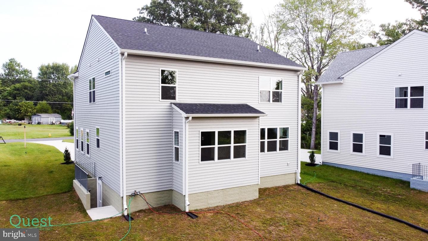 2115 Nuttal Avenue photo 3