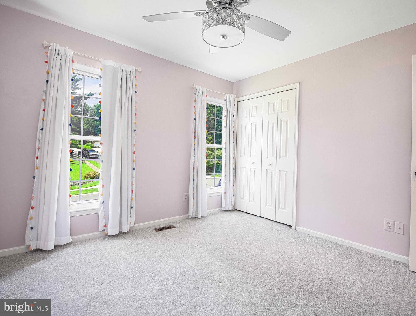 705 N Shamrock Road photo 32