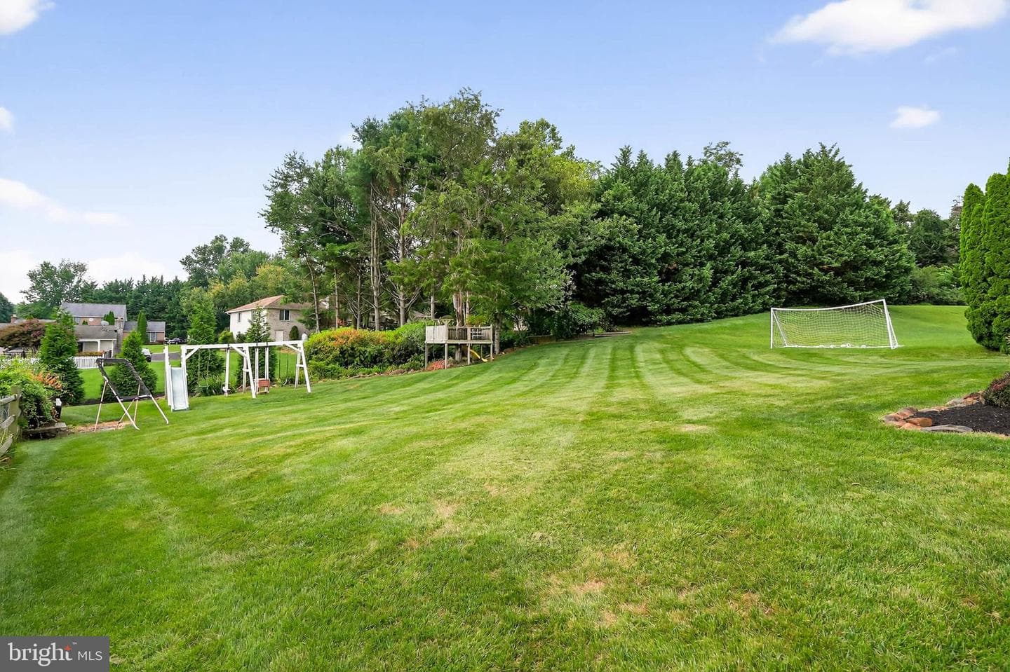 410 Brant Court photo 30