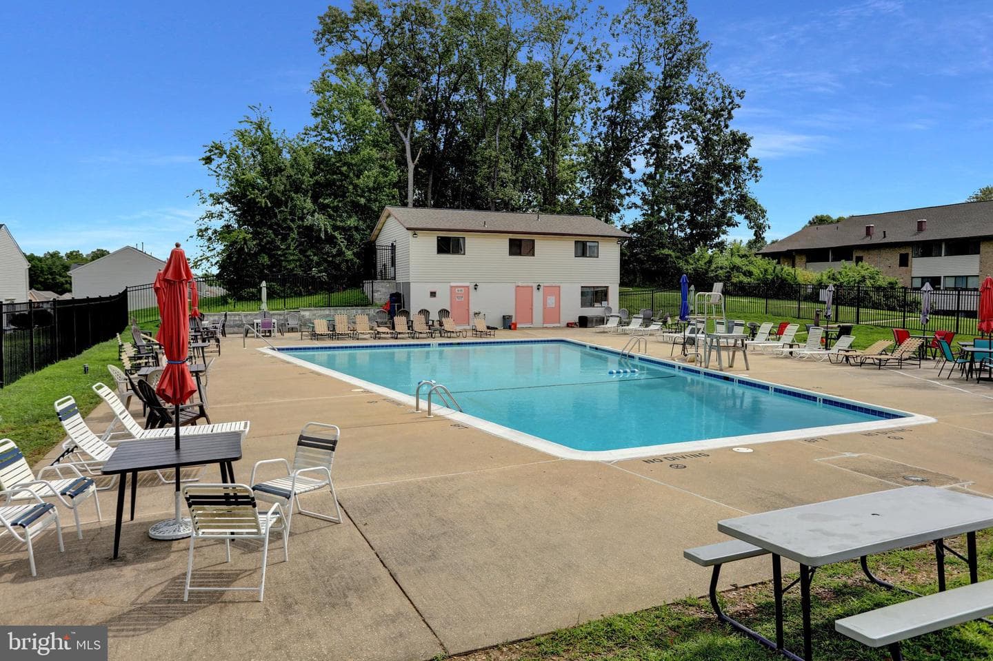 100 Royal Oak Drive #i photo 22