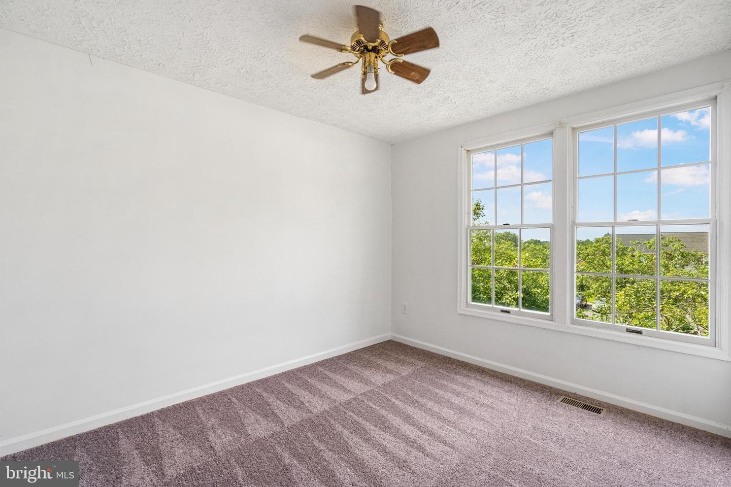 3322 Racoon Court photo 27