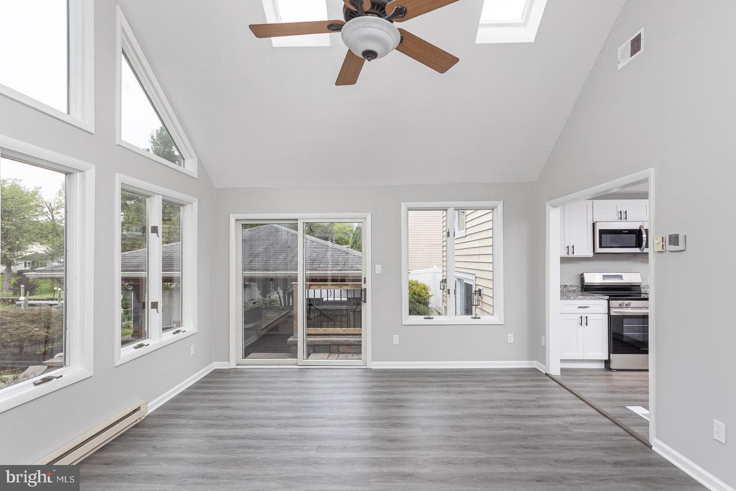 737 Shore Drive photo 35