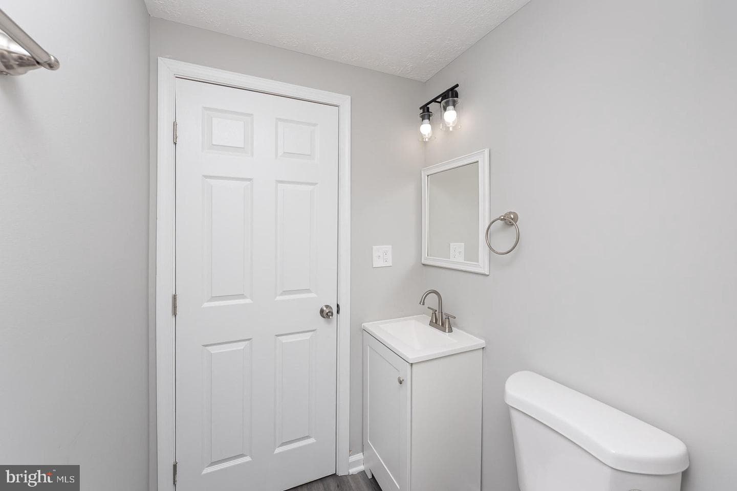 737 Shore Drive photo 55