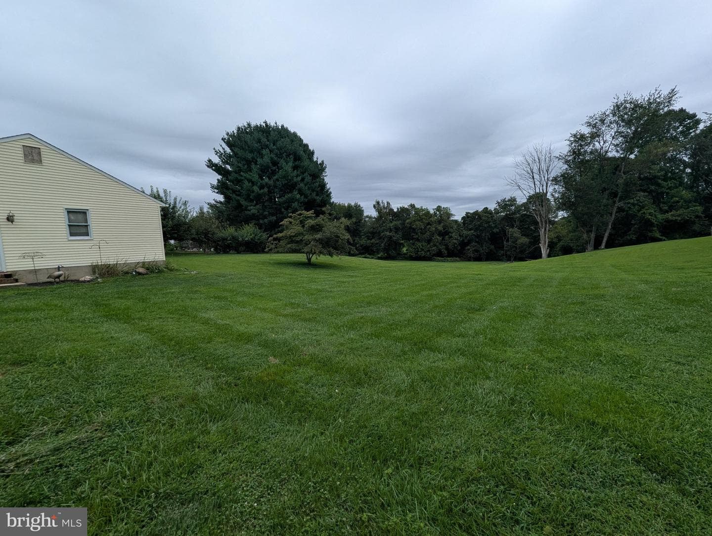 1921 Twin Lakes Drive photo 15