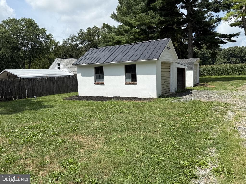 3156 Aldino Road photo 17