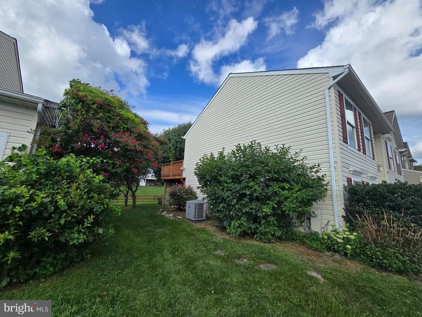 702 Jonathan Drive photo 34