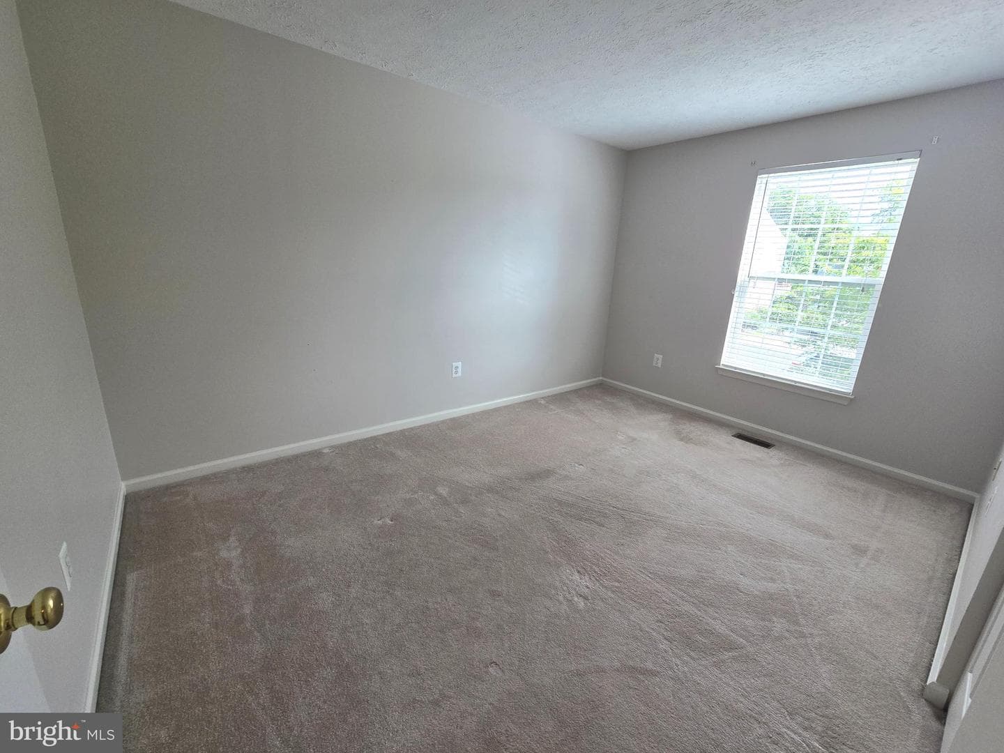 702 Jonathan Drive photo 9