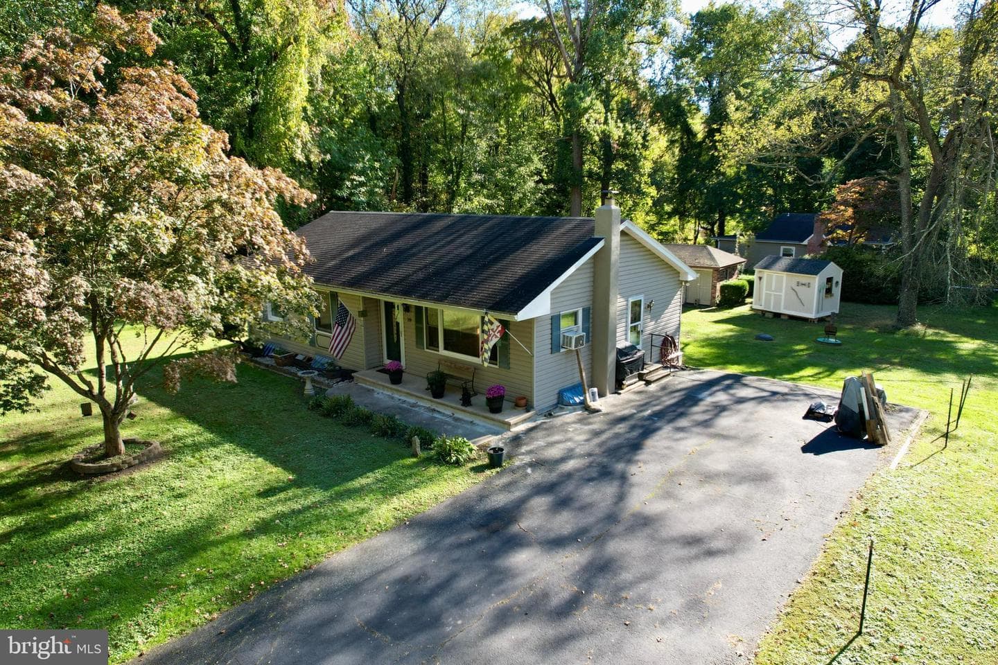 10 Forest Green Road photo 43