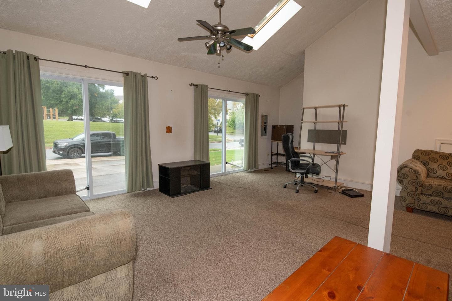 4307 Greys Circle photo 11