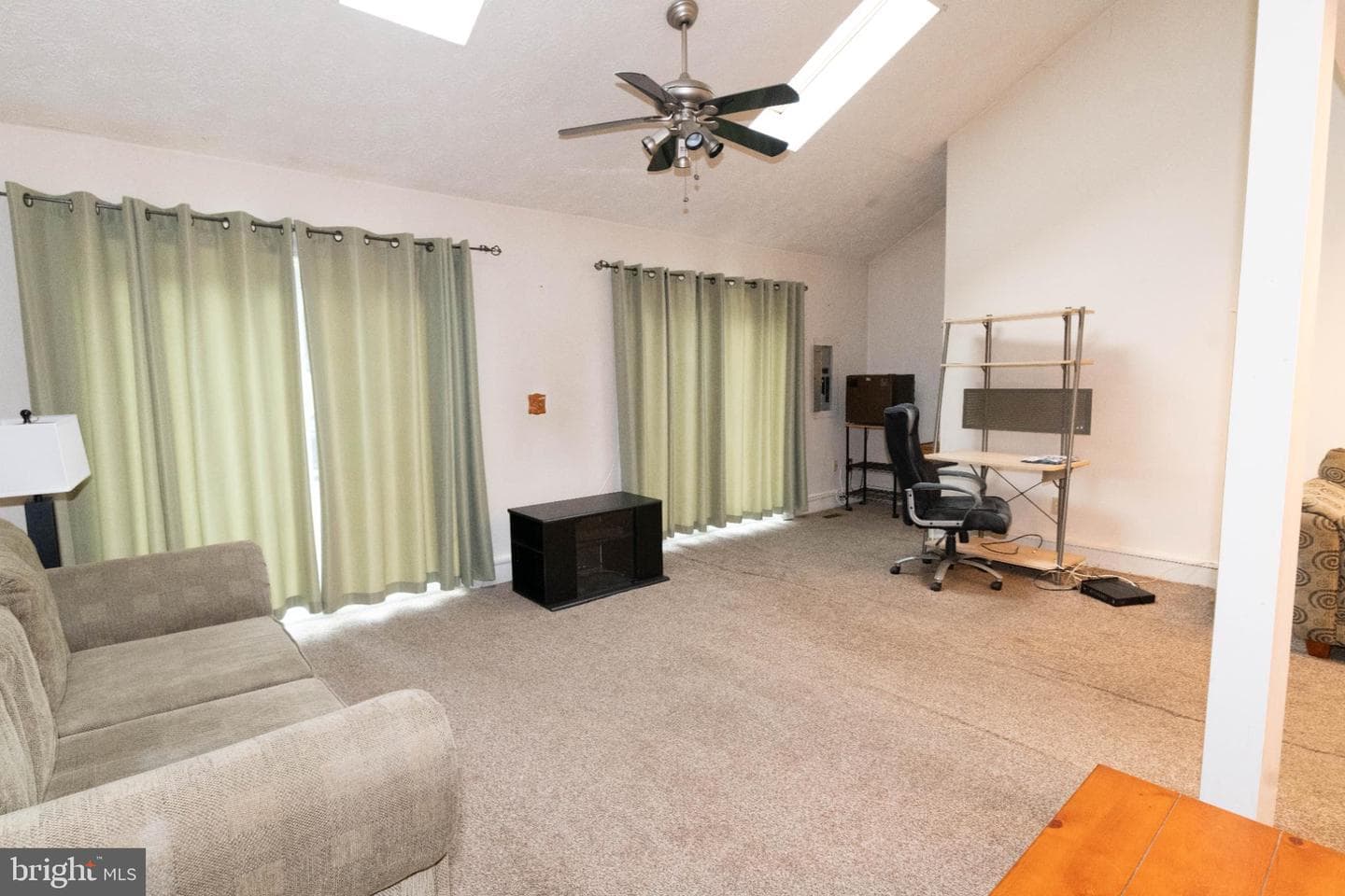 4307 Greys Circle photo 12