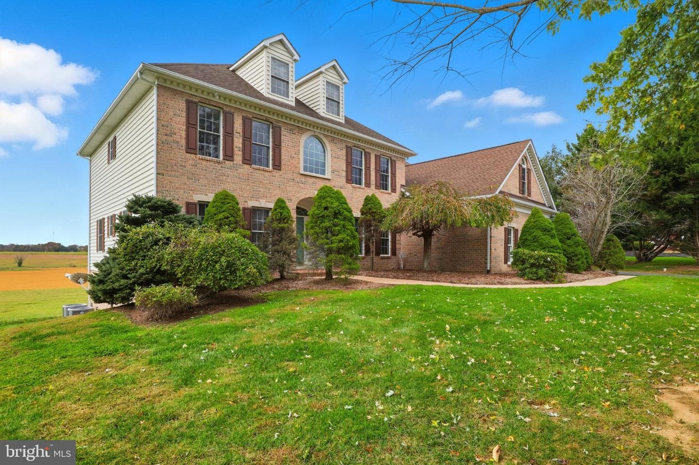 1038 Woodshire Lane photo 3
