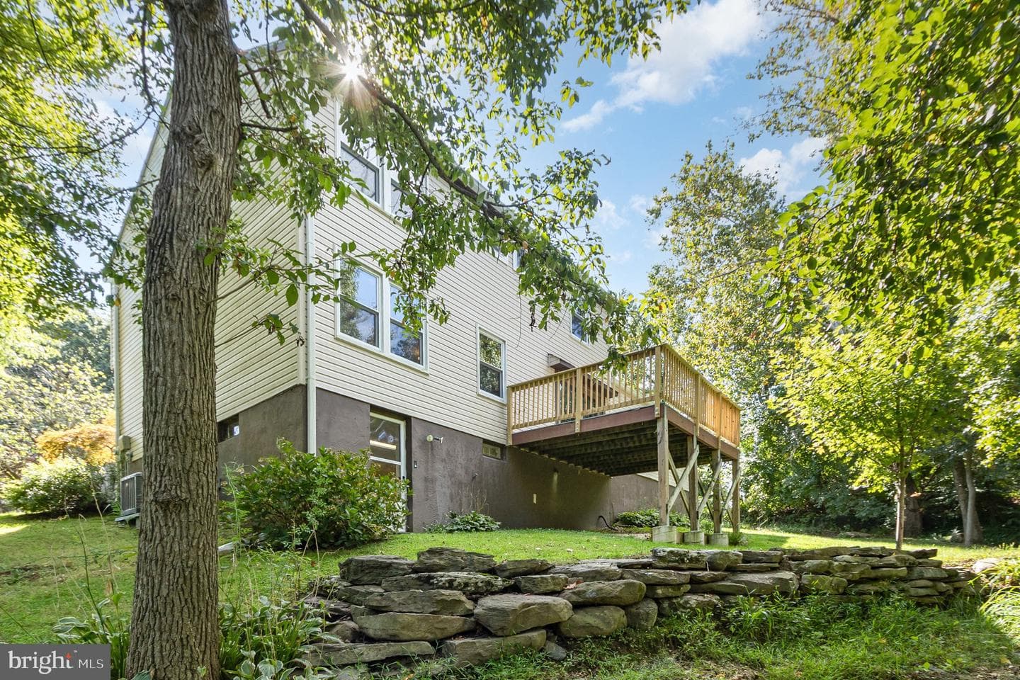 266 Foster Knoll Drive photo 36