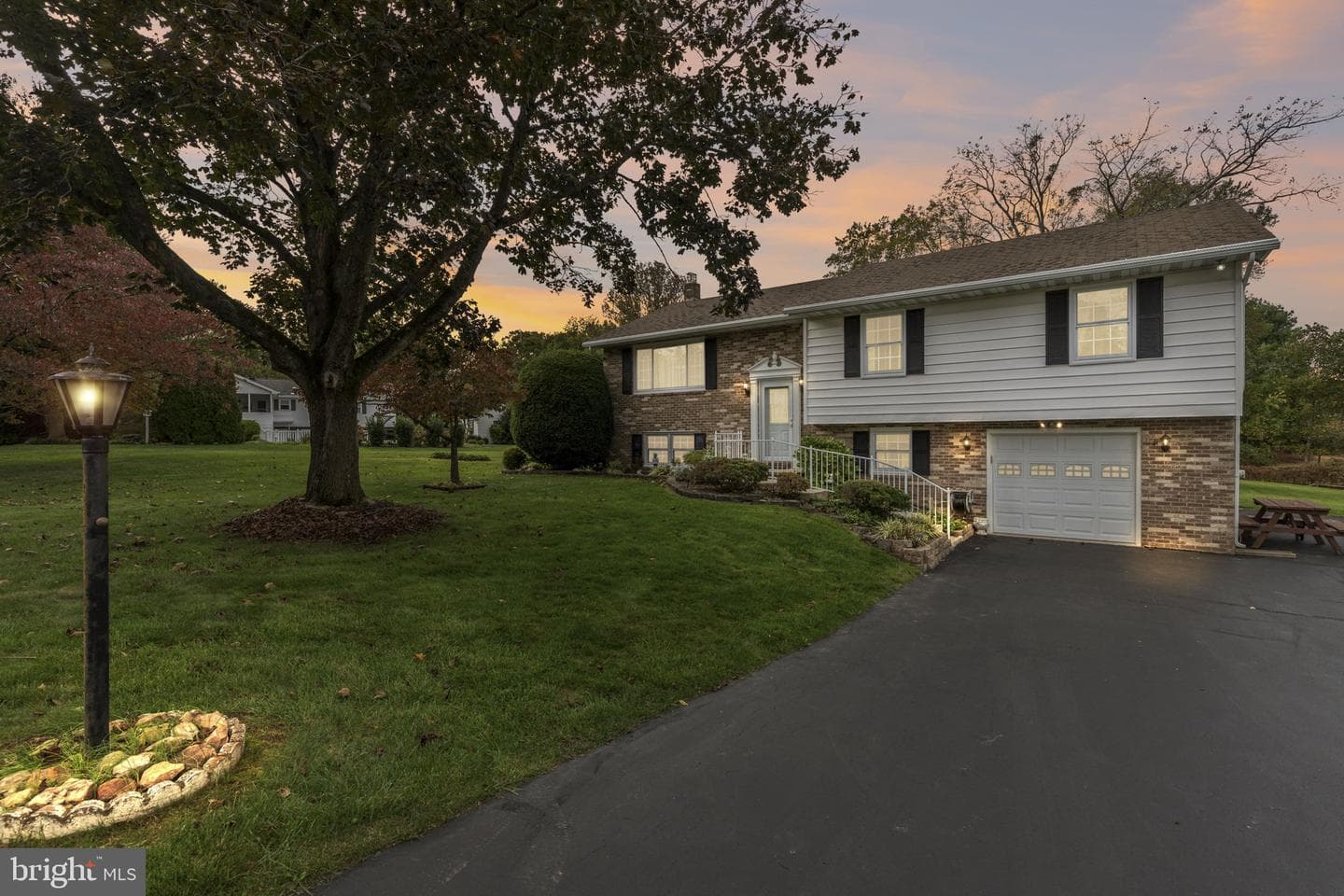 2602 Thorny Drive photo 35