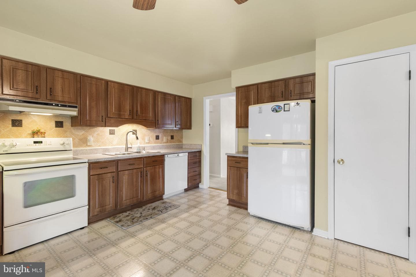 2602 Thorny Drive photo 9