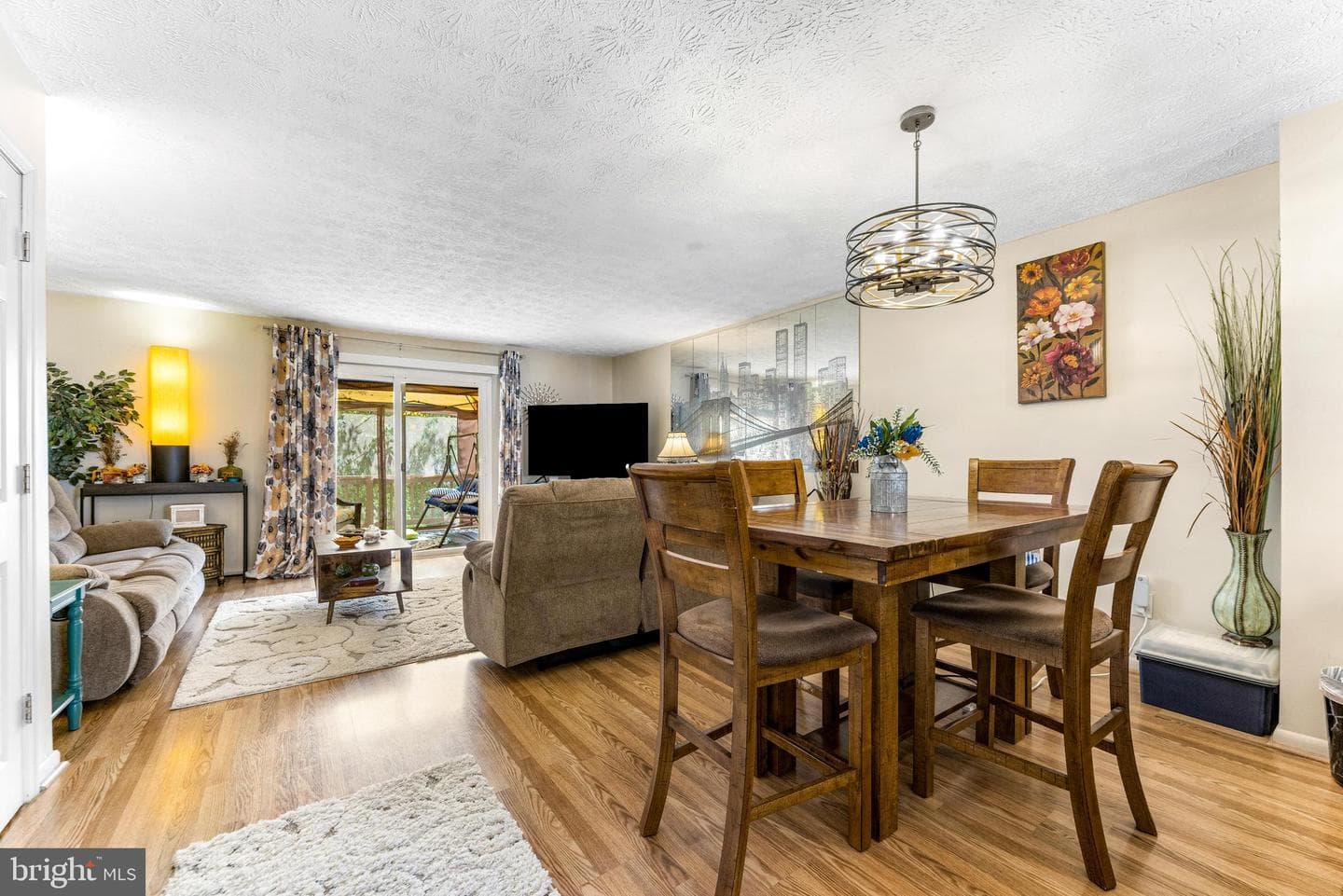 2805 Beckon Drive photo 4