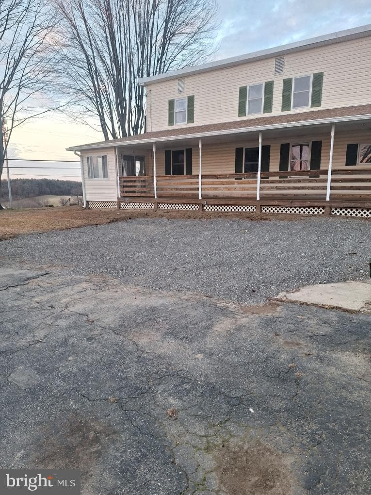 2605 Ady Road photo 2