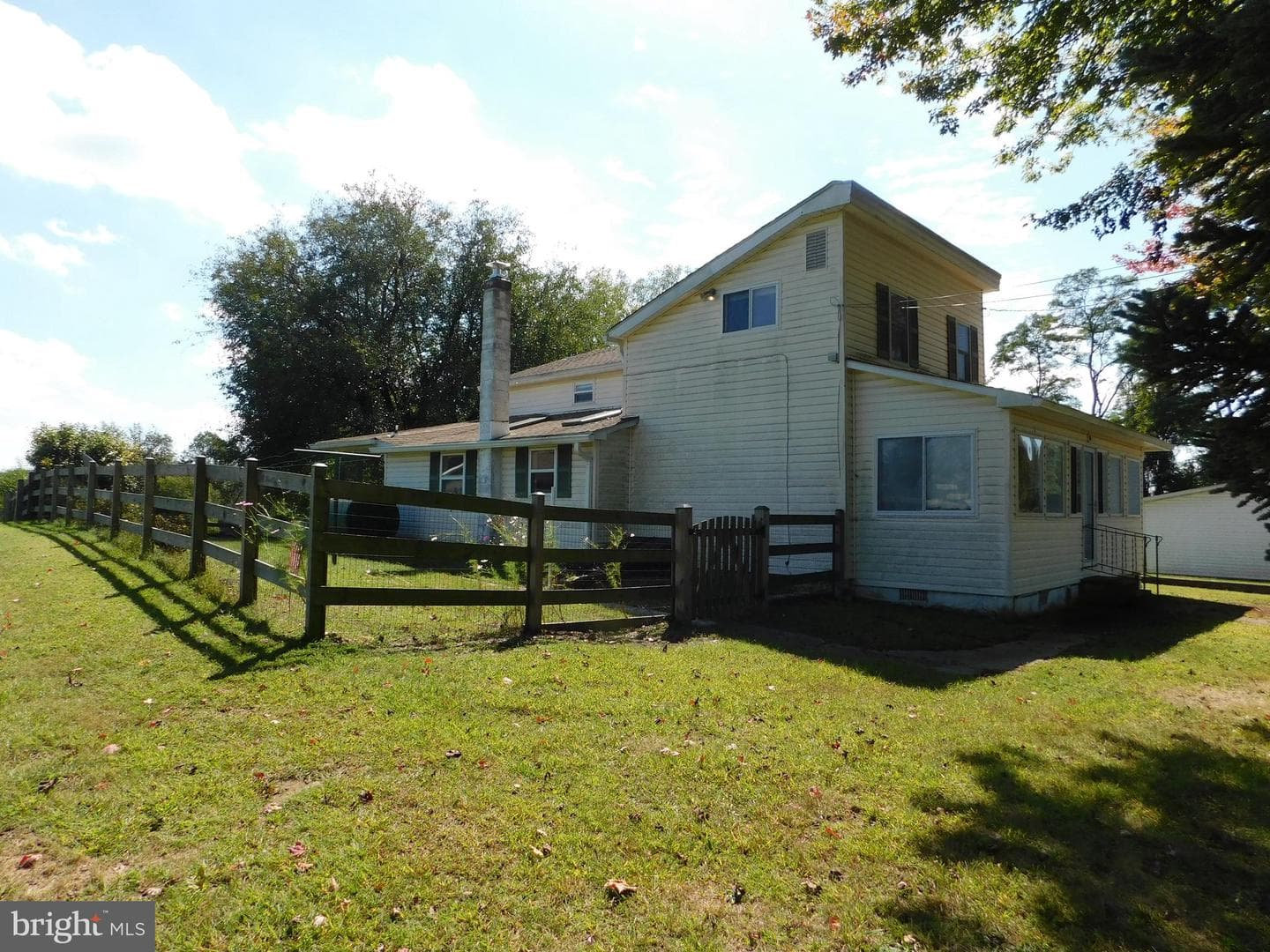 2605 Ady Road photo 4