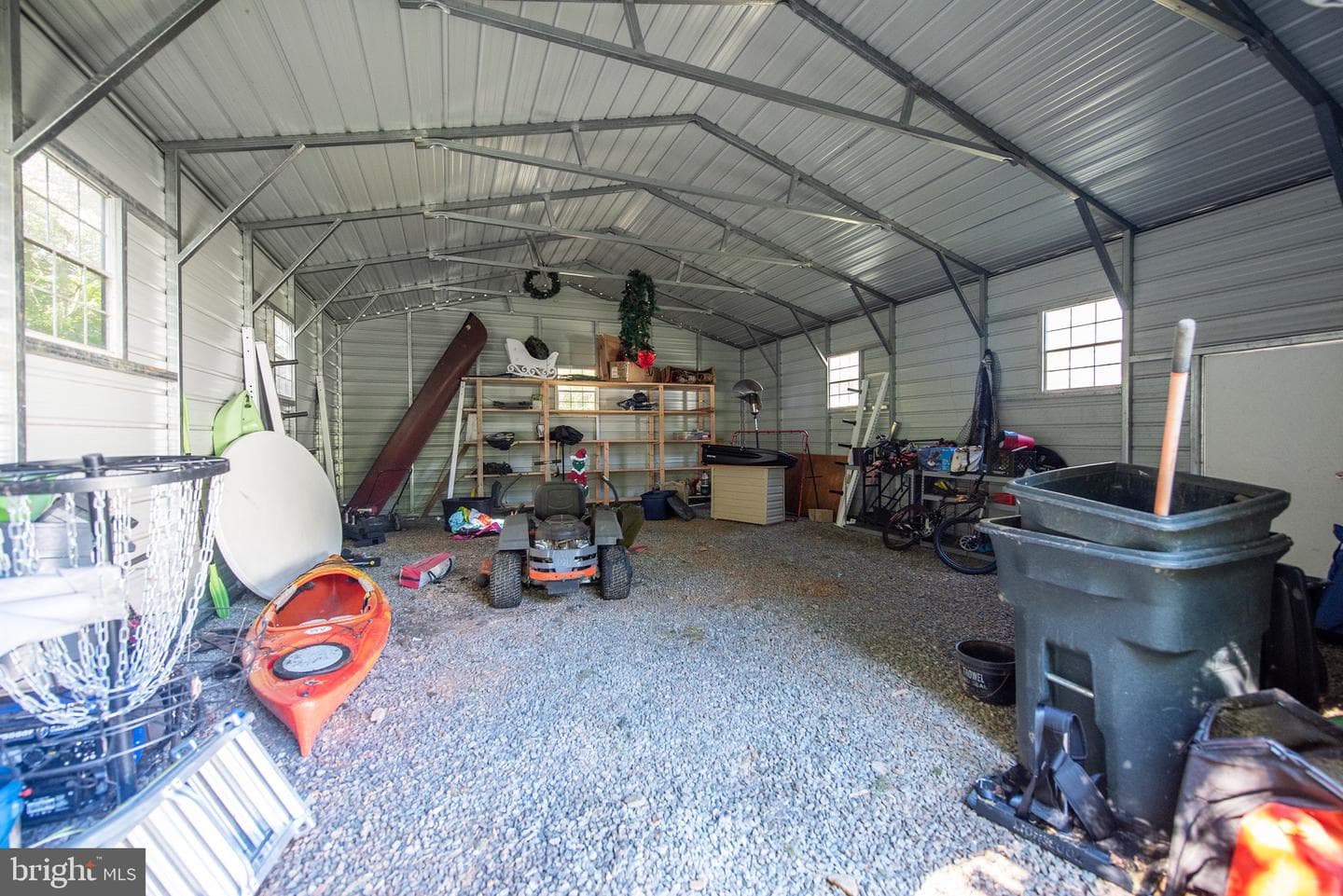 302 Robinhood Road photo 38